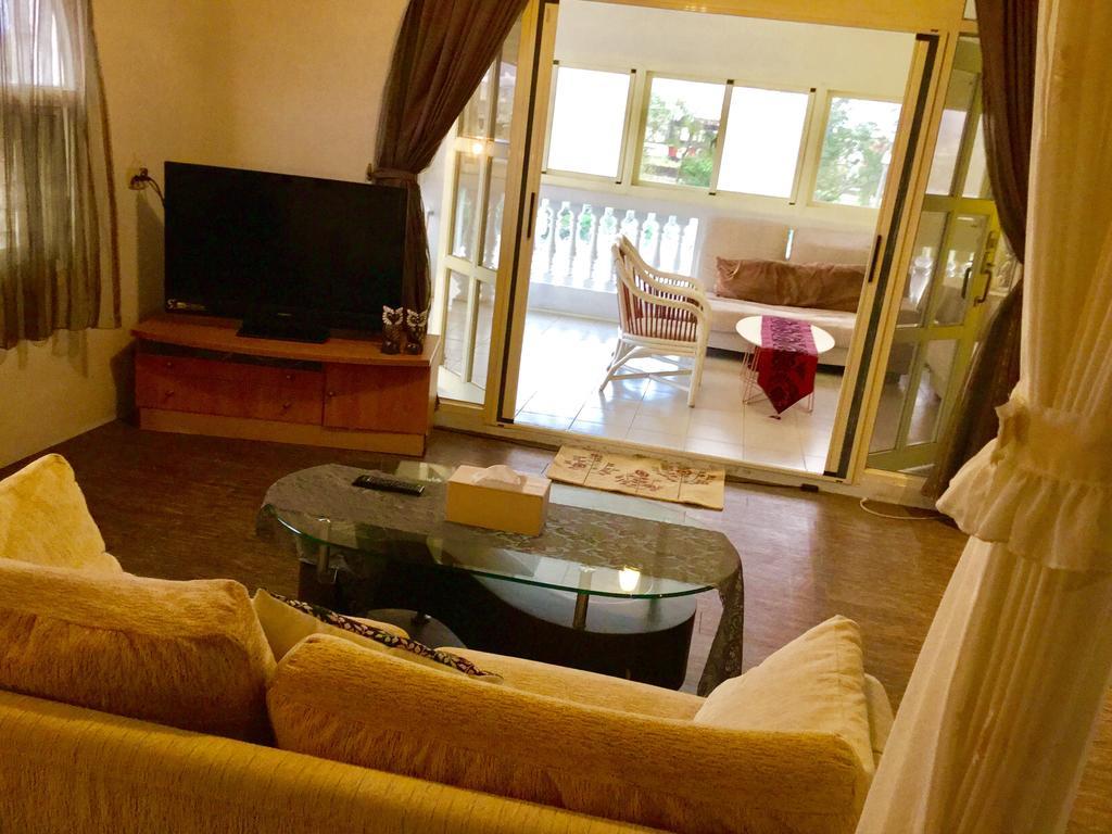 Sunny Villa Homestay Уцзе Экстерьер фото